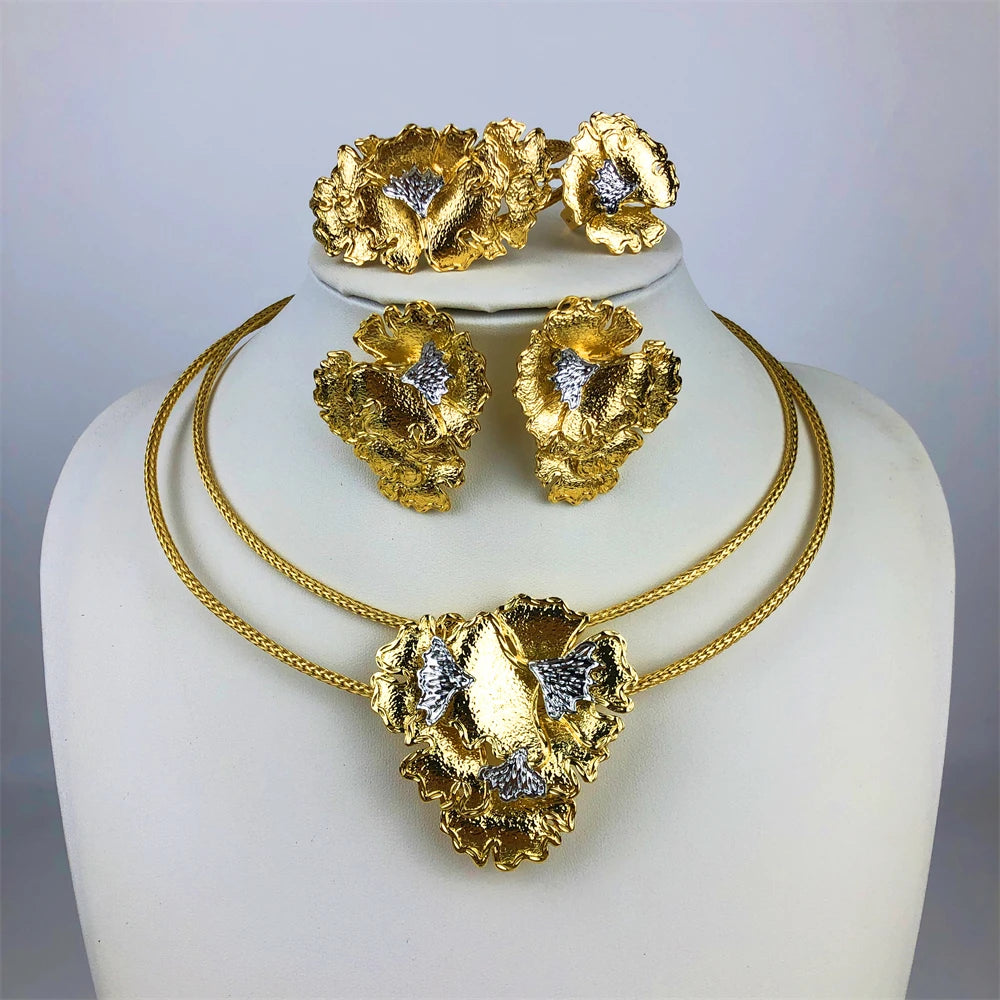 Luxury Gold Flower Jewelry Set – Necklace, Earrings & Ring