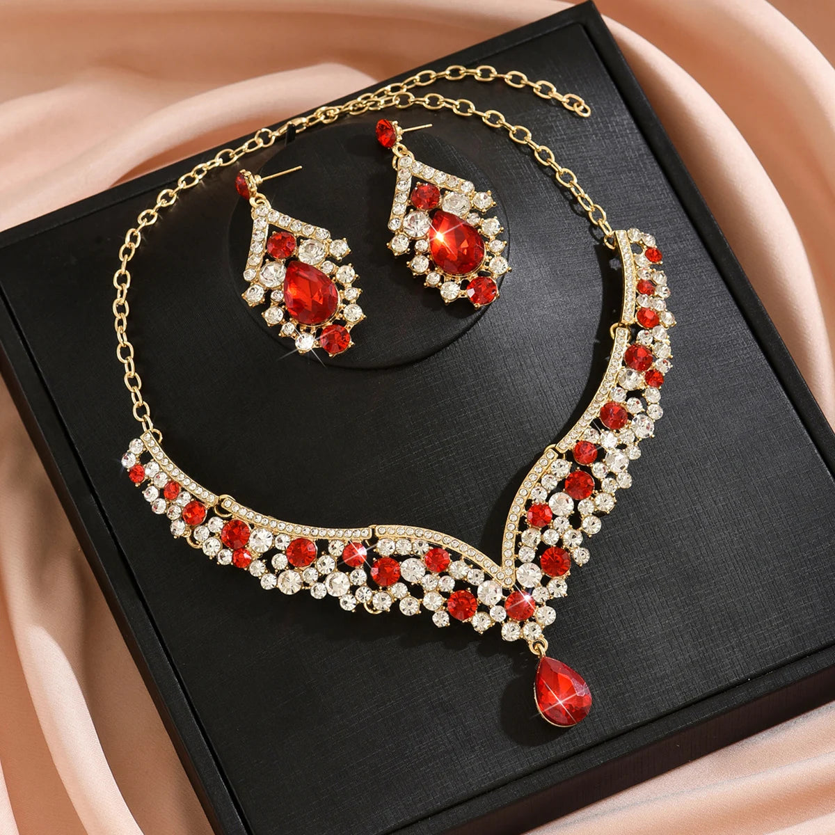 Luxury Crystal Necklace & Earrings Jewelry Set – Gold Tone Bridal Wedding Party Jewelry