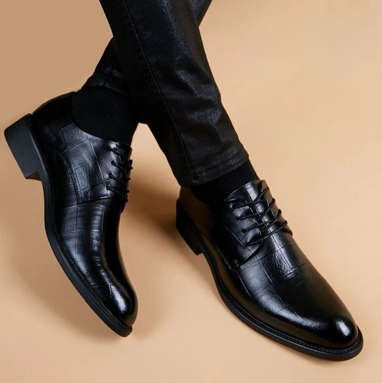 Men’s Black Pointed-Toe Formal Dress Shoes