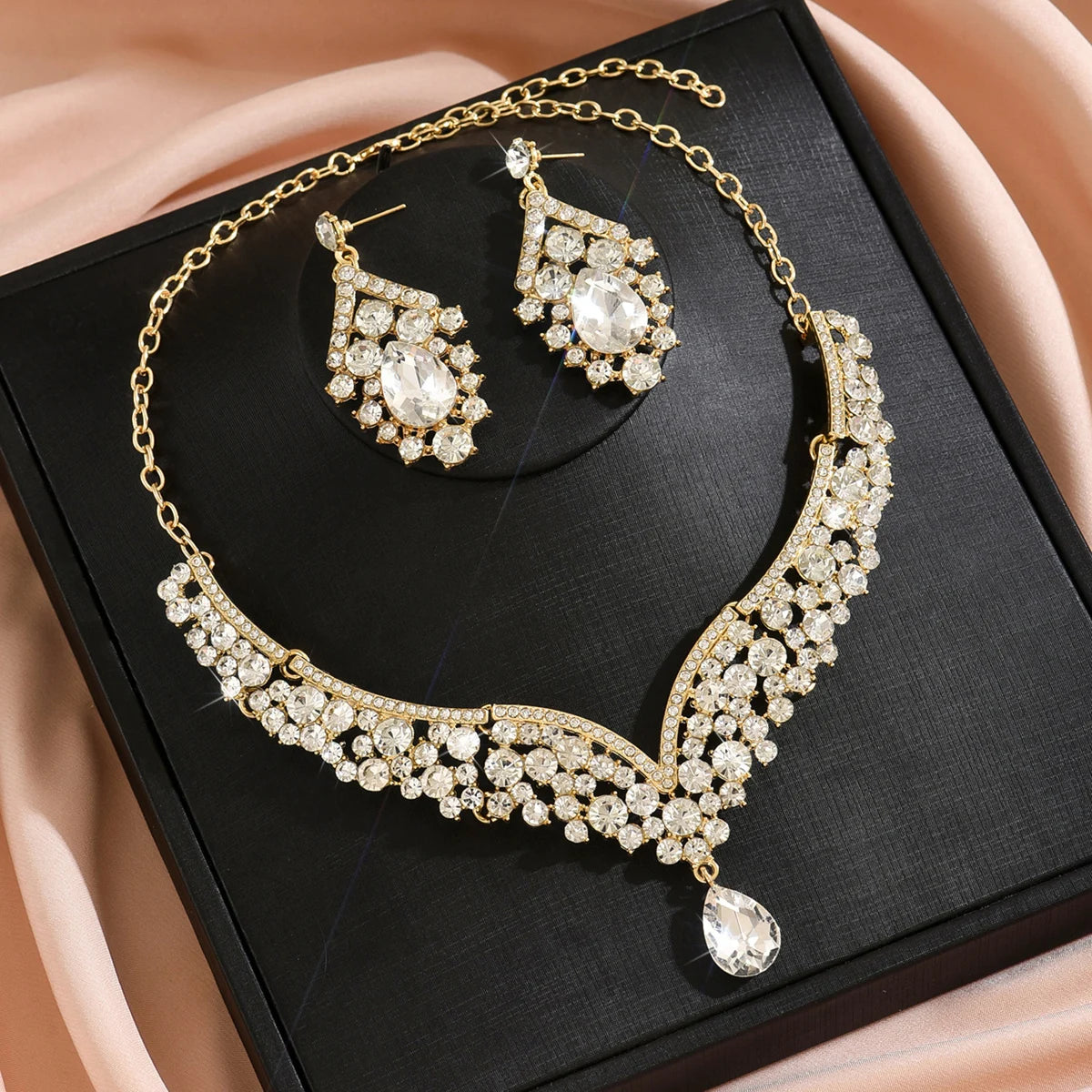 Luxury Crystal Necklace & Earrings Jewelry Set – Gold Tone Bridal Wedding Party Jewelry