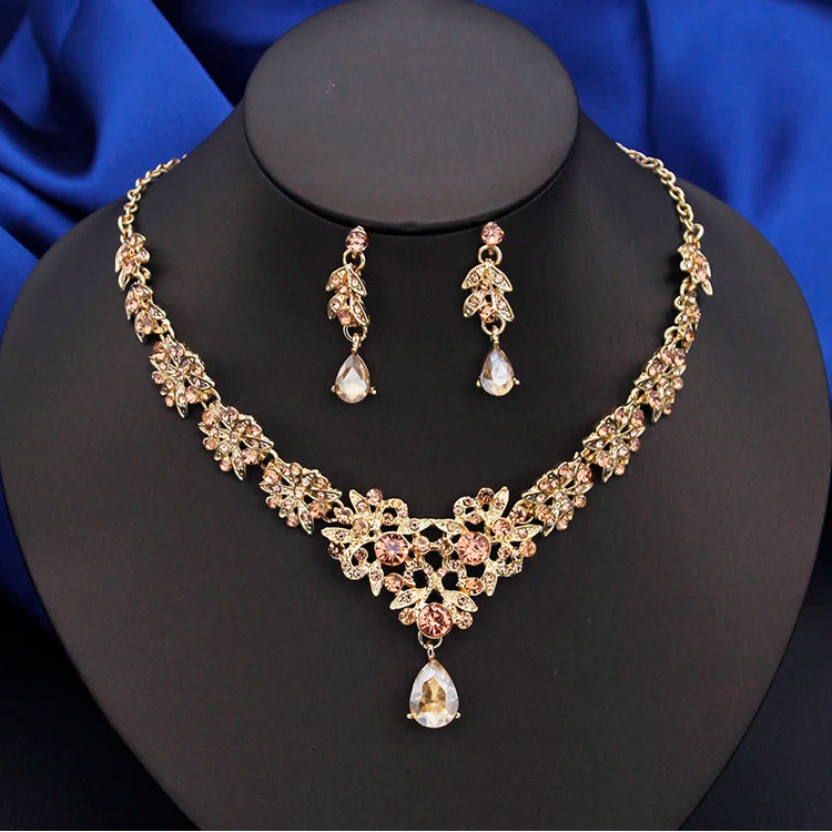 Elegant Red Bridal Necklace & Earrings Set